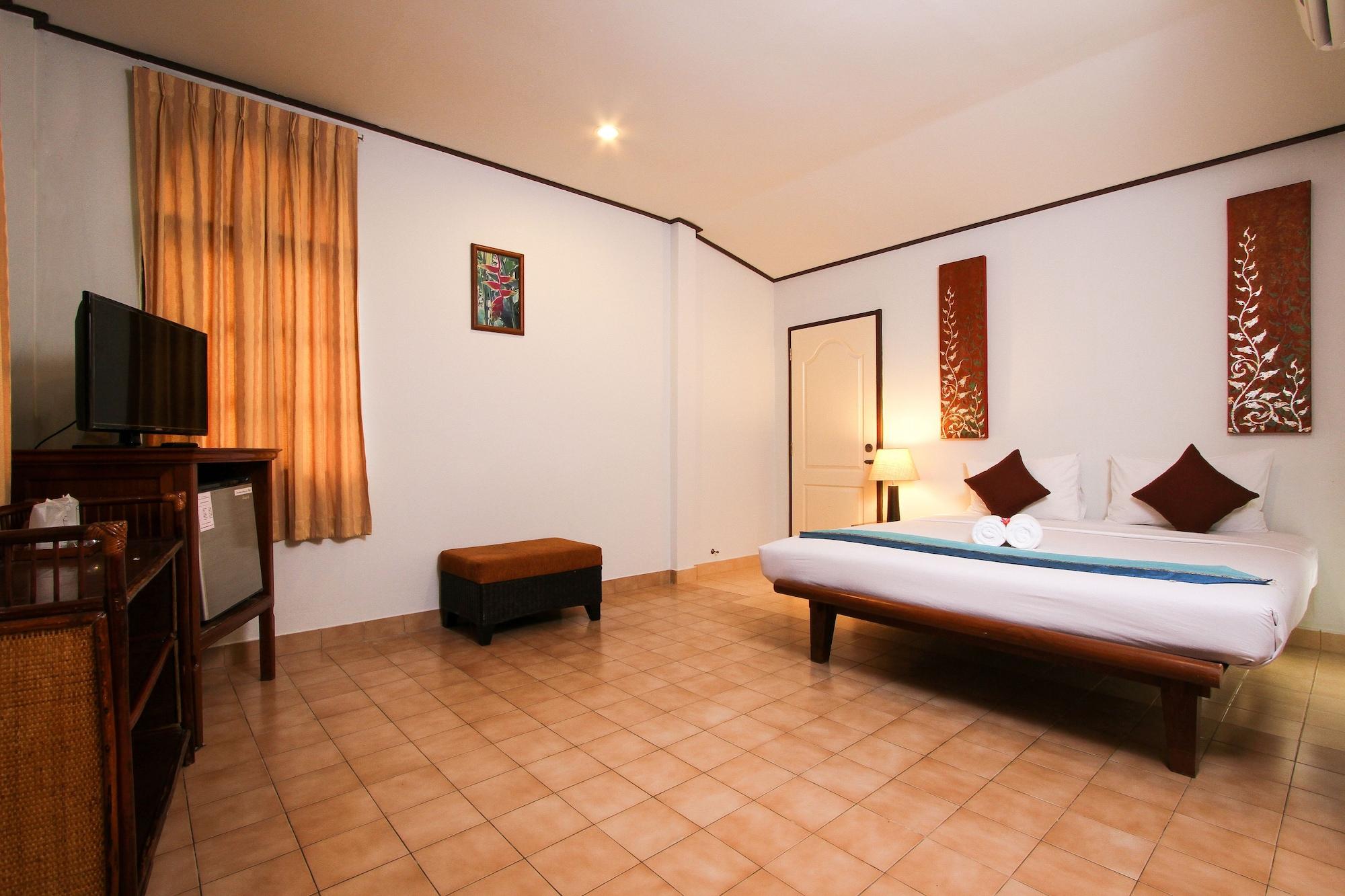 Eden Resort & Villas Phuket Patong Bagian luar foto