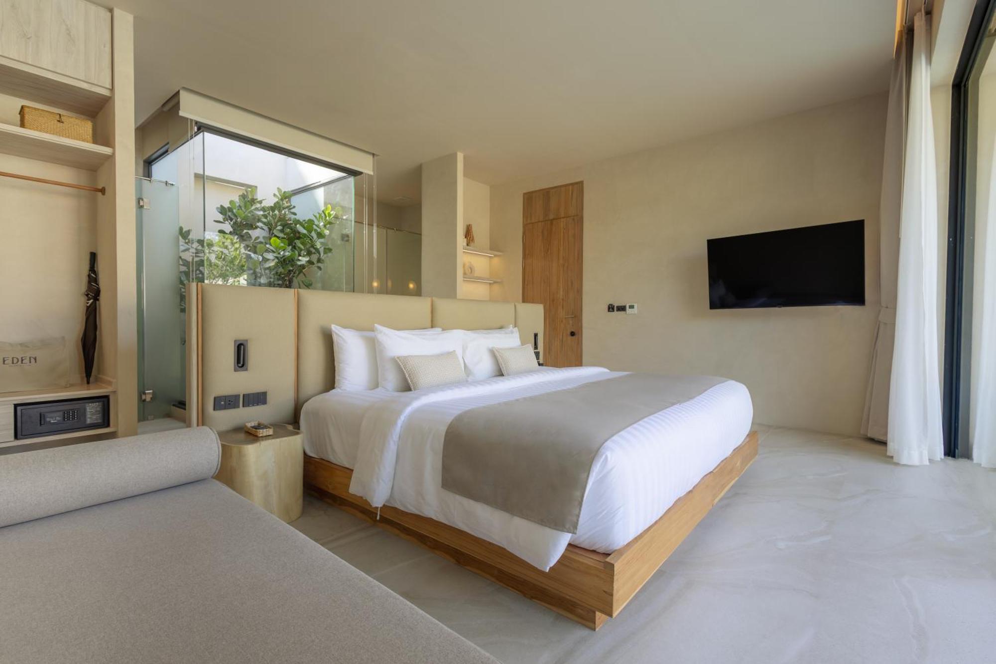 Eden Resort & Villas Phuket Patong Bagian luar foto